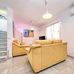 Flaminia - Jacuzzi And Foosball - Just 400m From The By Lanzarote Вилла