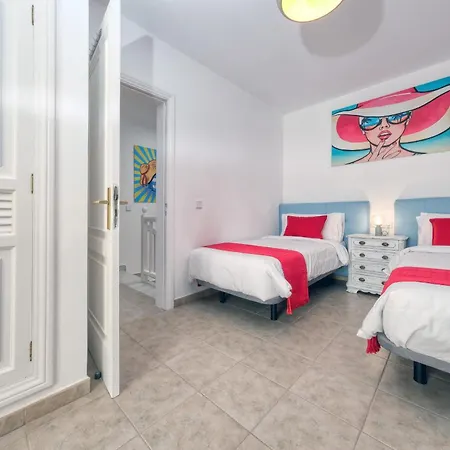 Flaminia Art With Jacuzzi-400m From The * Puerto del Carmen (Lanzarote)